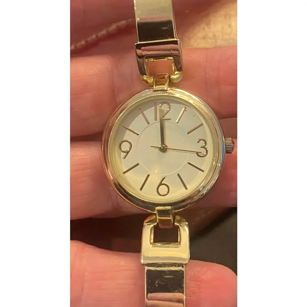 Women's 33mm Gold Tone Watch, Bracelet Band